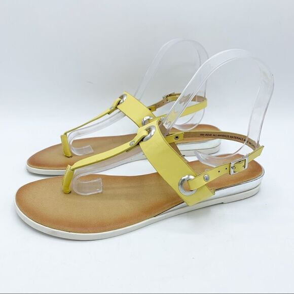 NICOLE Yellow Faux Leather Thong Flat Sandals Silver Chunky Heels and Grommets 8 - Picture 2 of 13